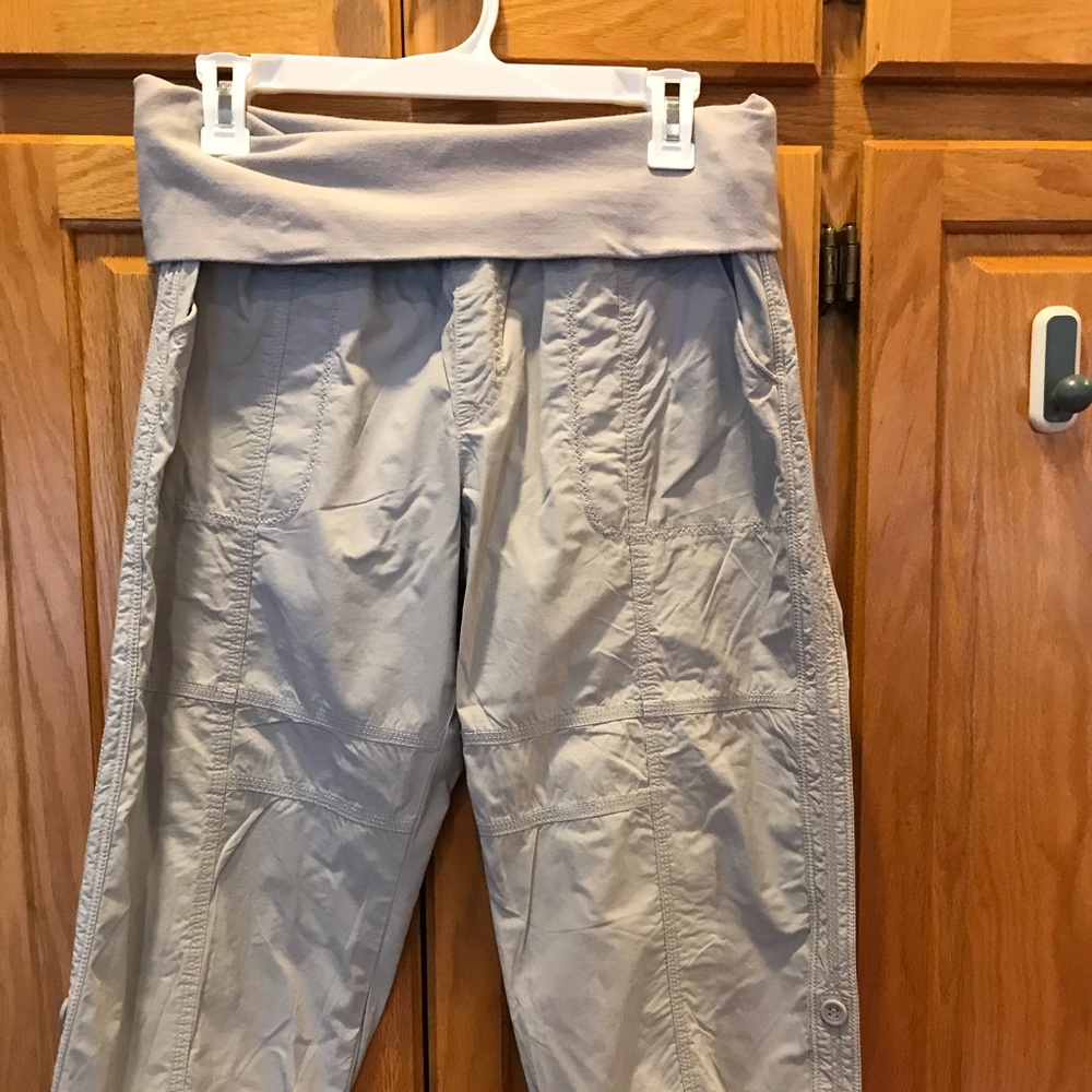 Cargo Capri Pants